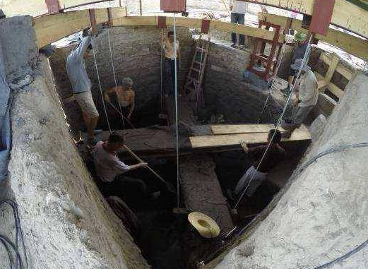 上海古井传来怪响：考古队挖6年发现千年